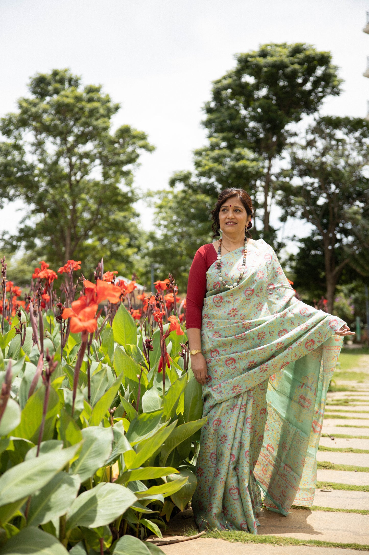 Canna Red Florals Handblock Printed Handwoven Tussar Silk Saree