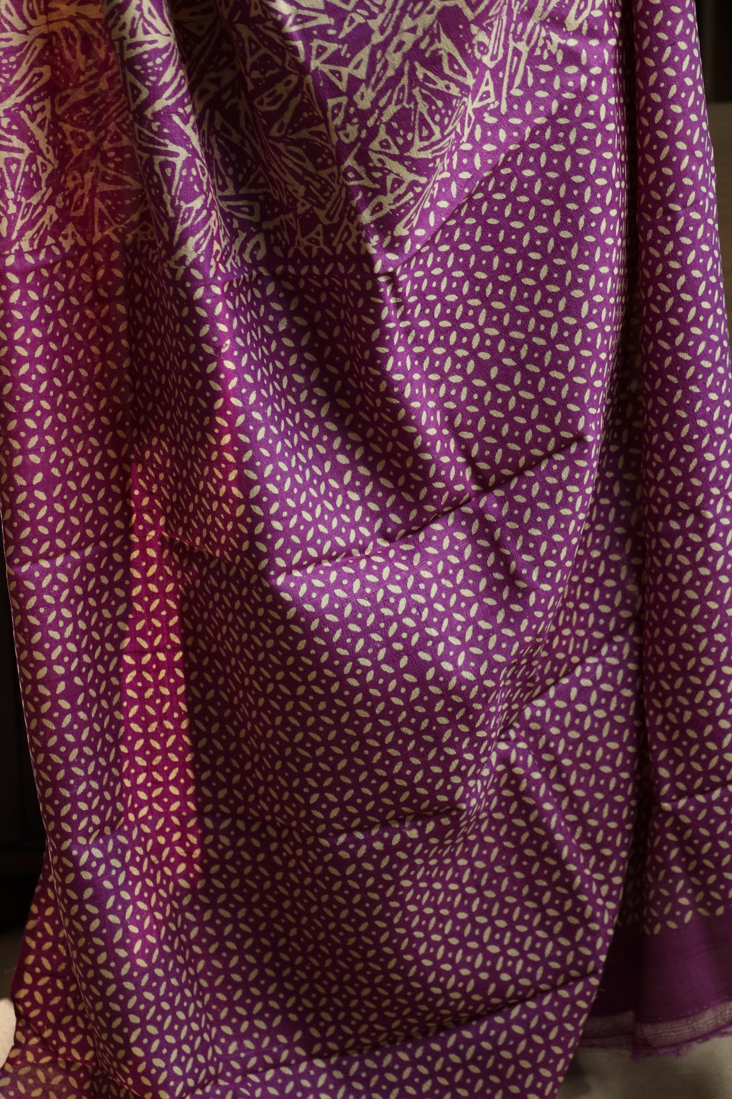 Zentangle Purple Handblock Printed Handwoven Tussar Silk Saree