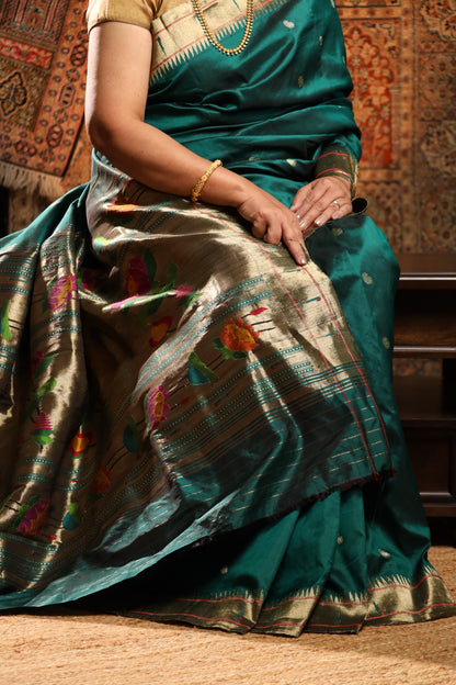 Deep Emerald Green Handwoven Pure Silk Paithani