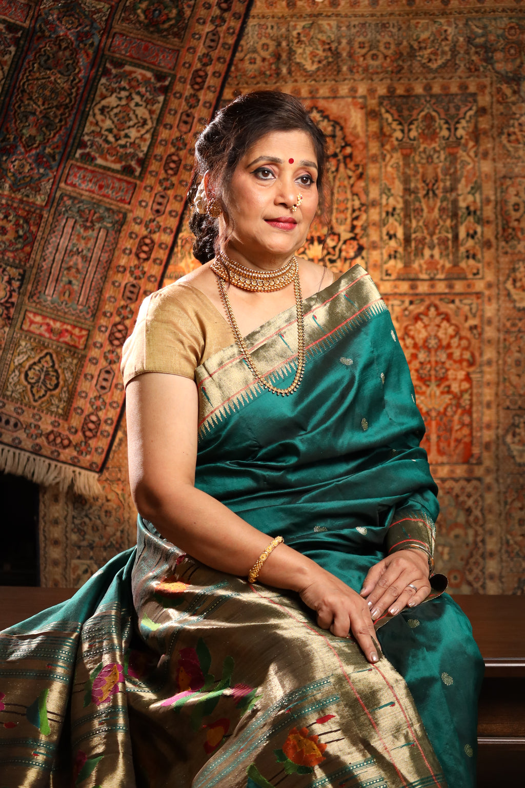 Deep Emerald Green Handwoven Pure Silk Paithani