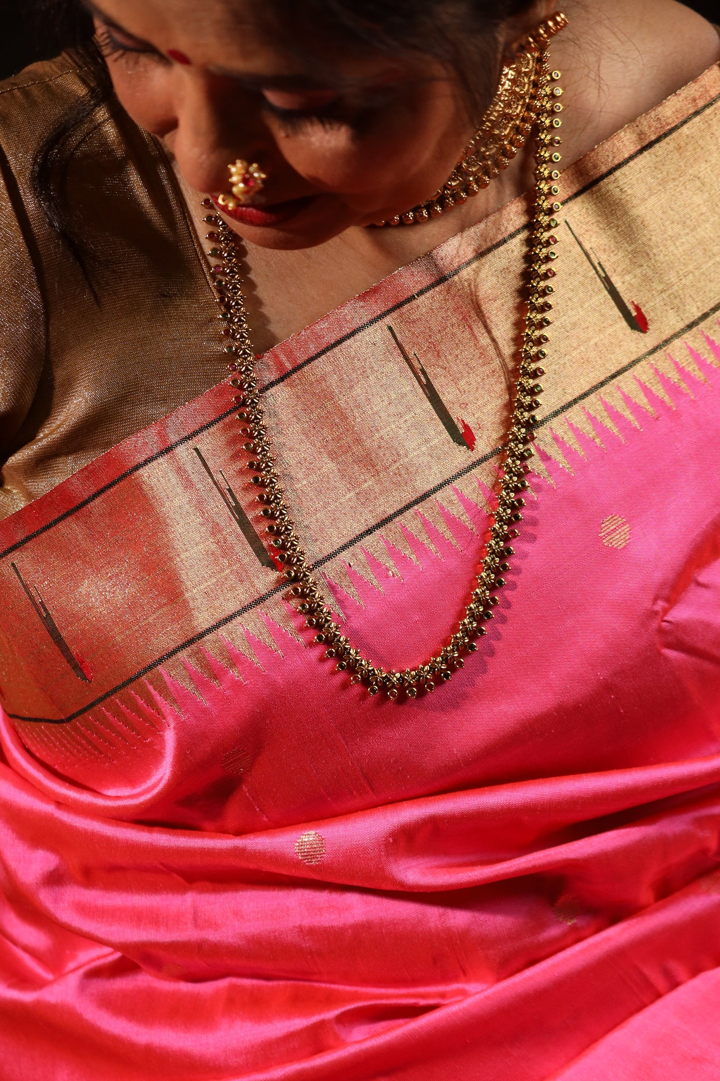 Bright Rani Pink Handwoven Pure Silk Paithani