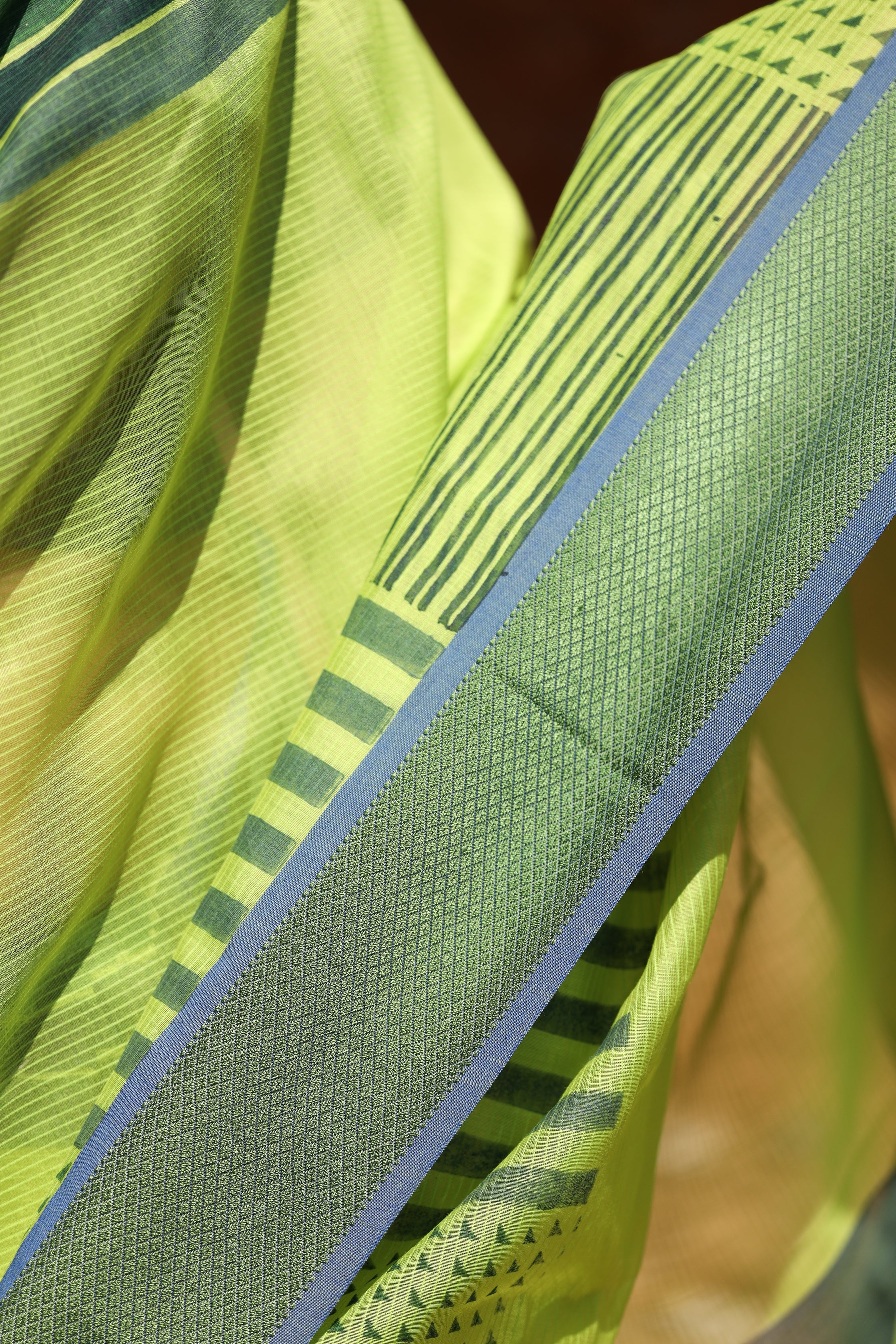 Banana Leaf Green Dots & Dashes Maheshwari Silk Cotton
