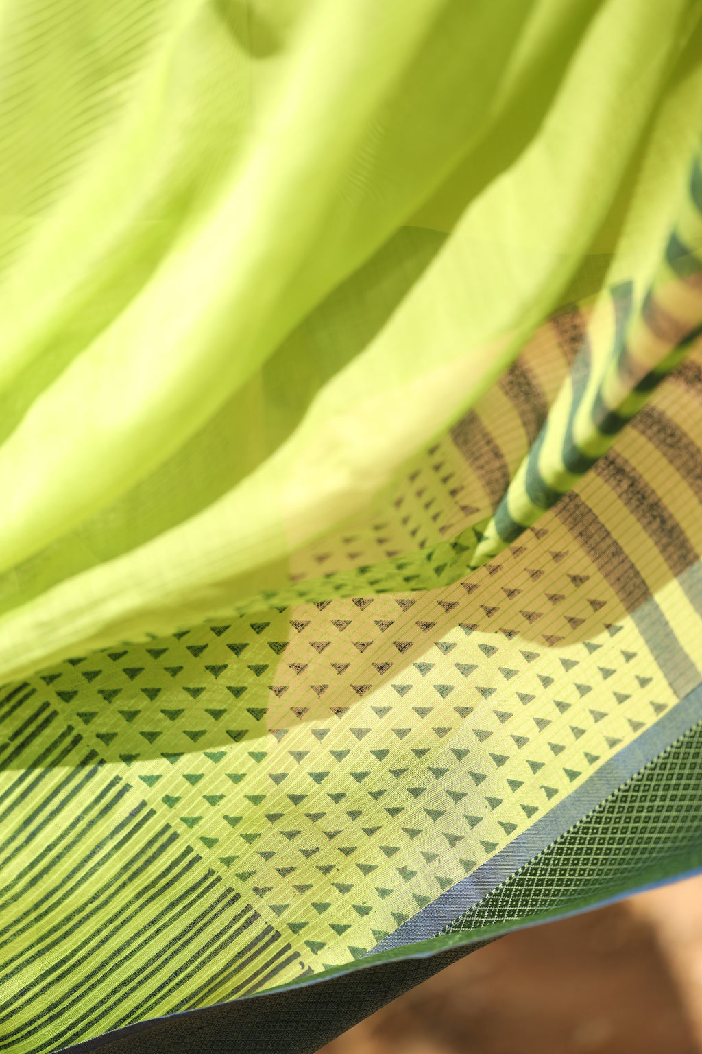 Banana Leaf Green Dots & Dashes Maheshwari Silk Cotton