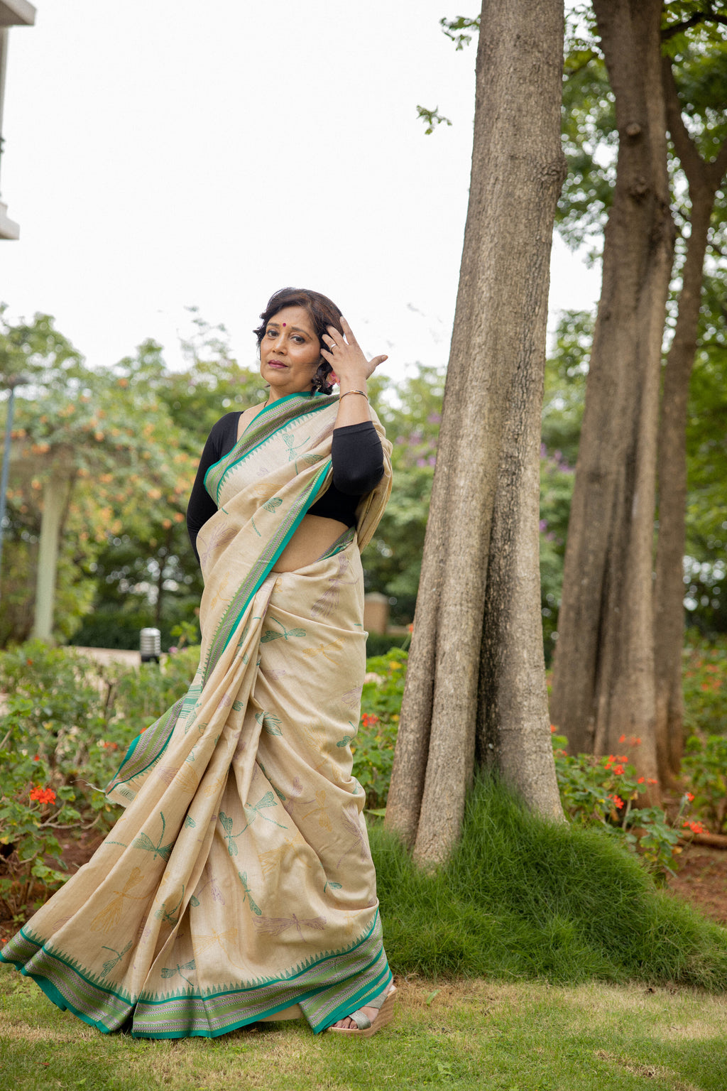 Dragonfly Dance Beige and Green Handblock Printed Handwoven Vidarbha Tussar Silk Saree