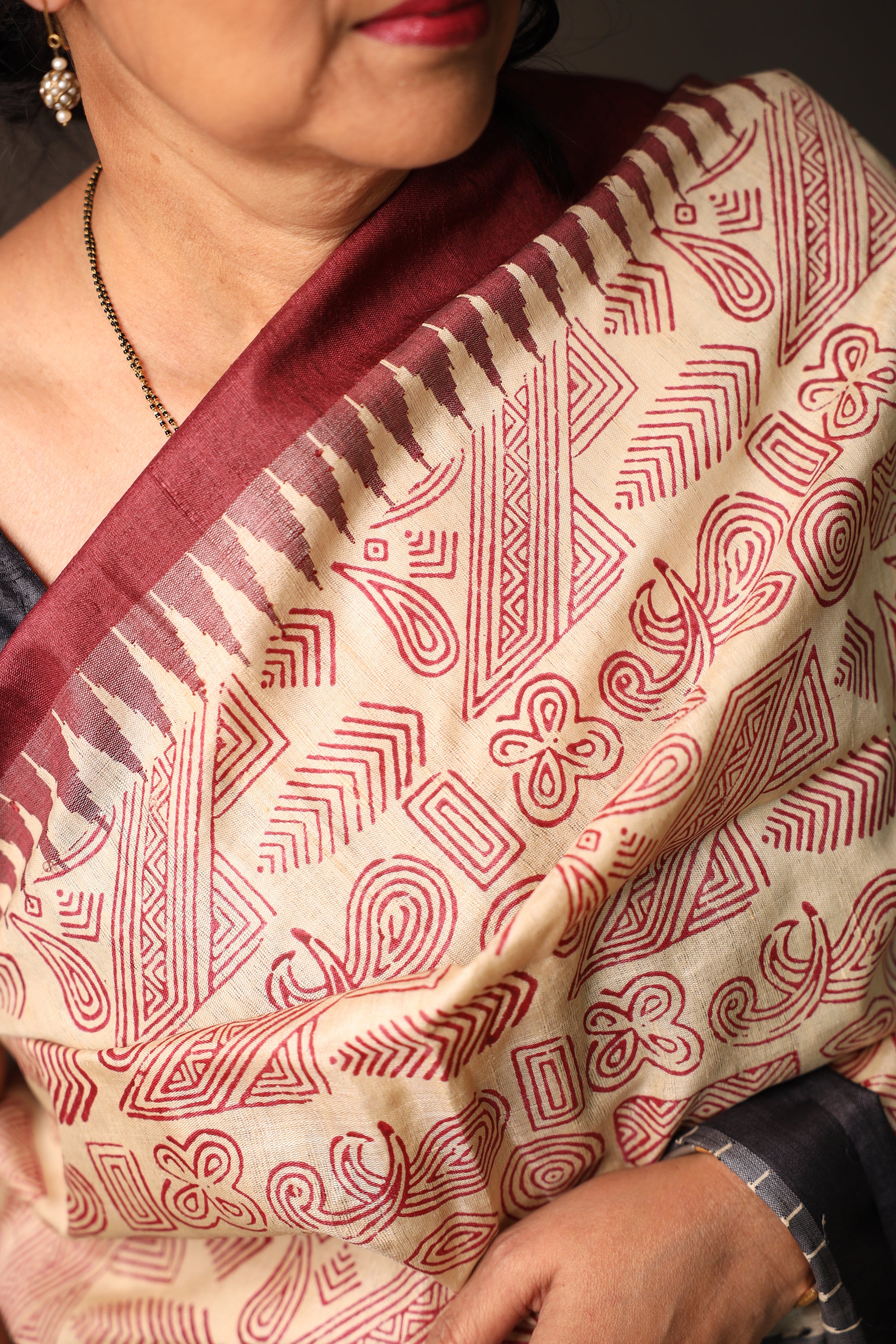Zentangle Maroon Handblock Printed Handwoven Tussar Silk Saree