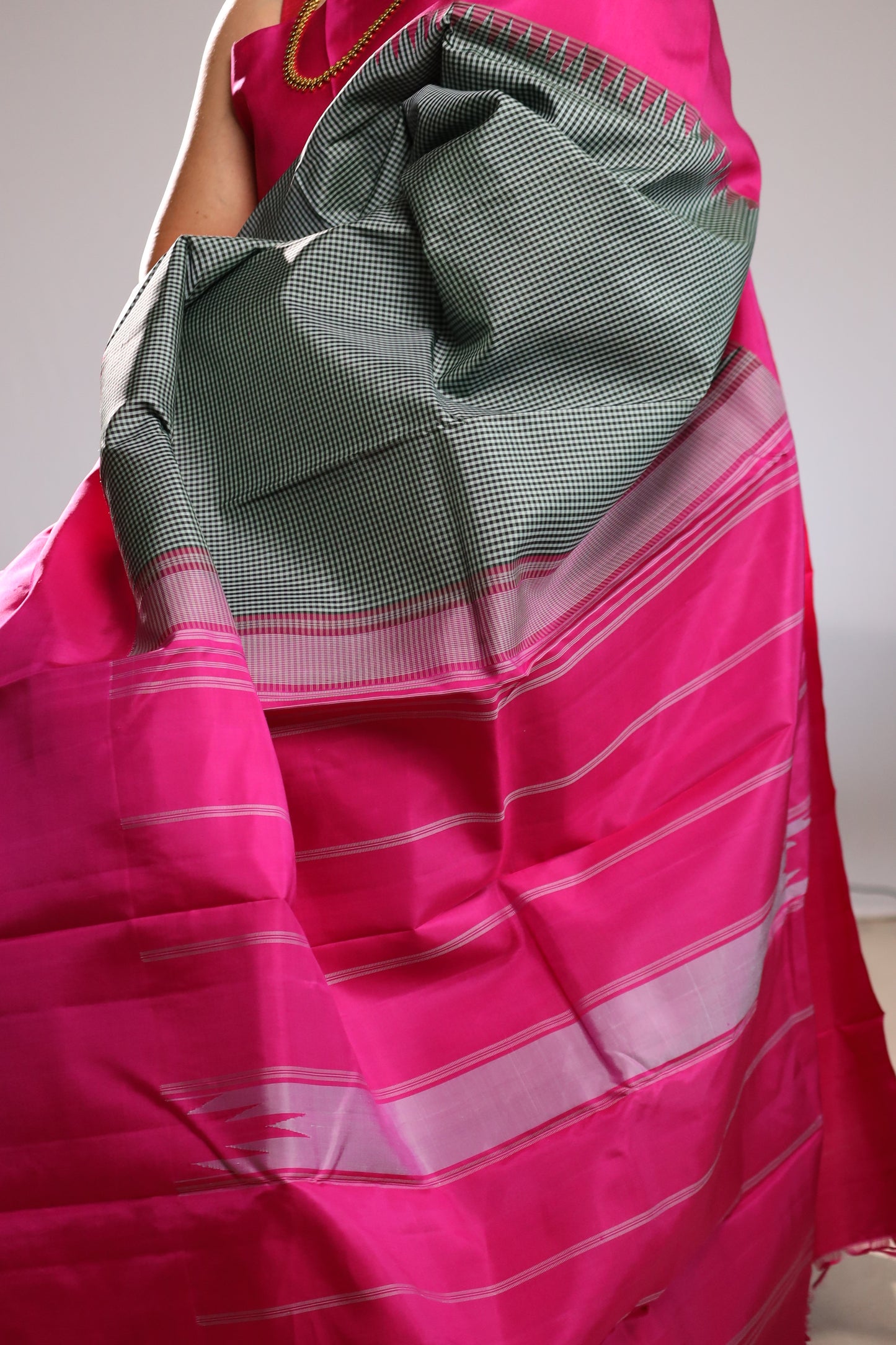 Moss Green & Fuchsia Kanjivaram Silk