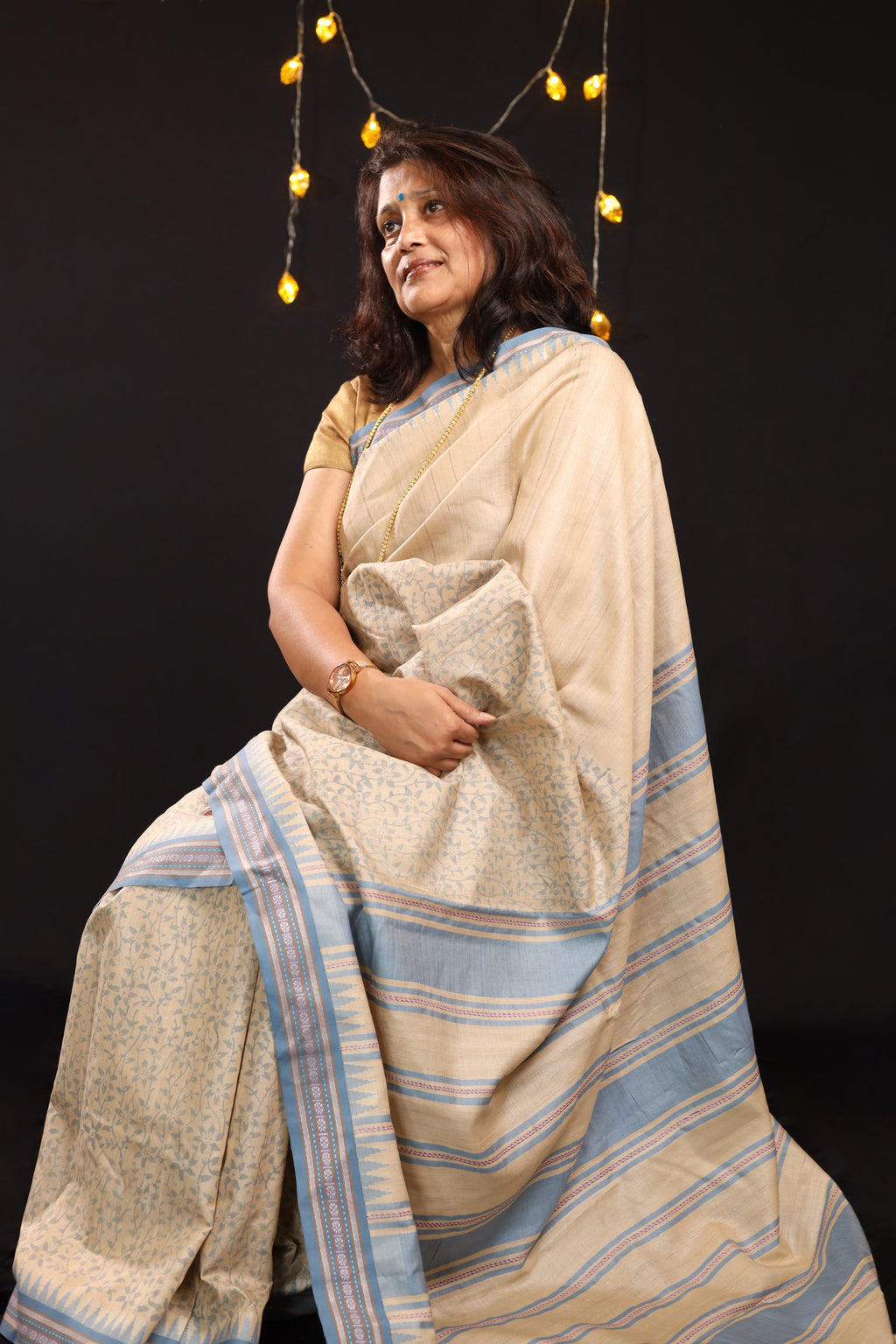 Pale Blue Flowers Handblock Printed Handwoven Vidarbha Tussar Silk Saree