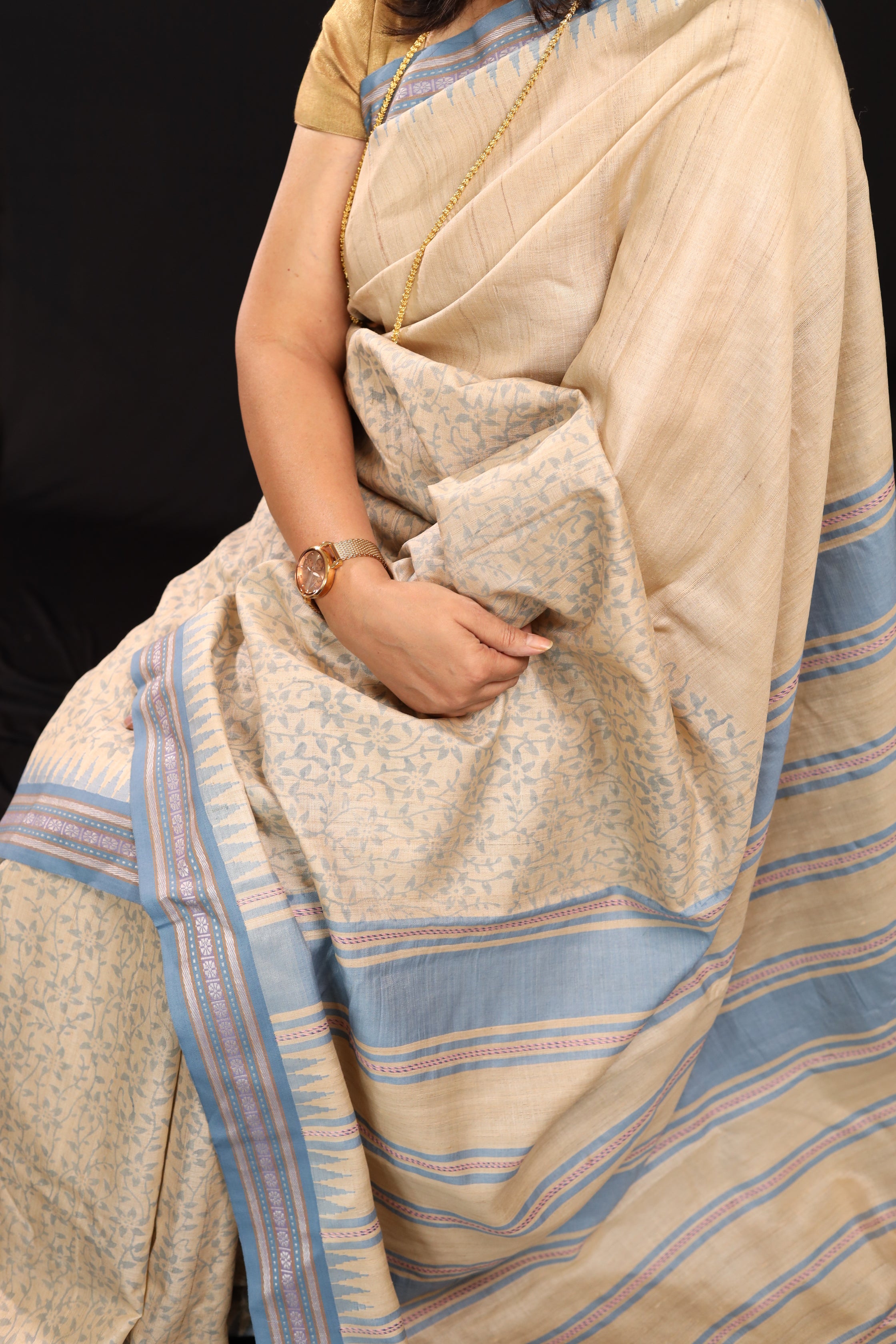 Pale Blue Flowers Handblock Printed Handwoven Vidarbha Tussar Silk Saree