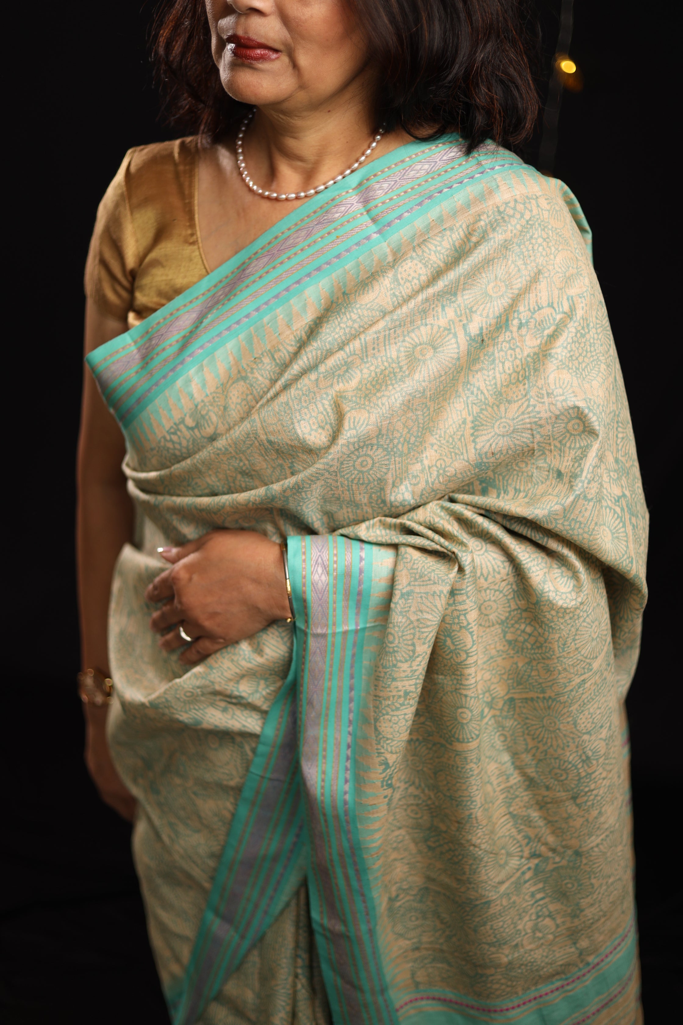 Icy Blue Florals Handblock Printed Handwoven Vidarbha Tussar Silk Saree