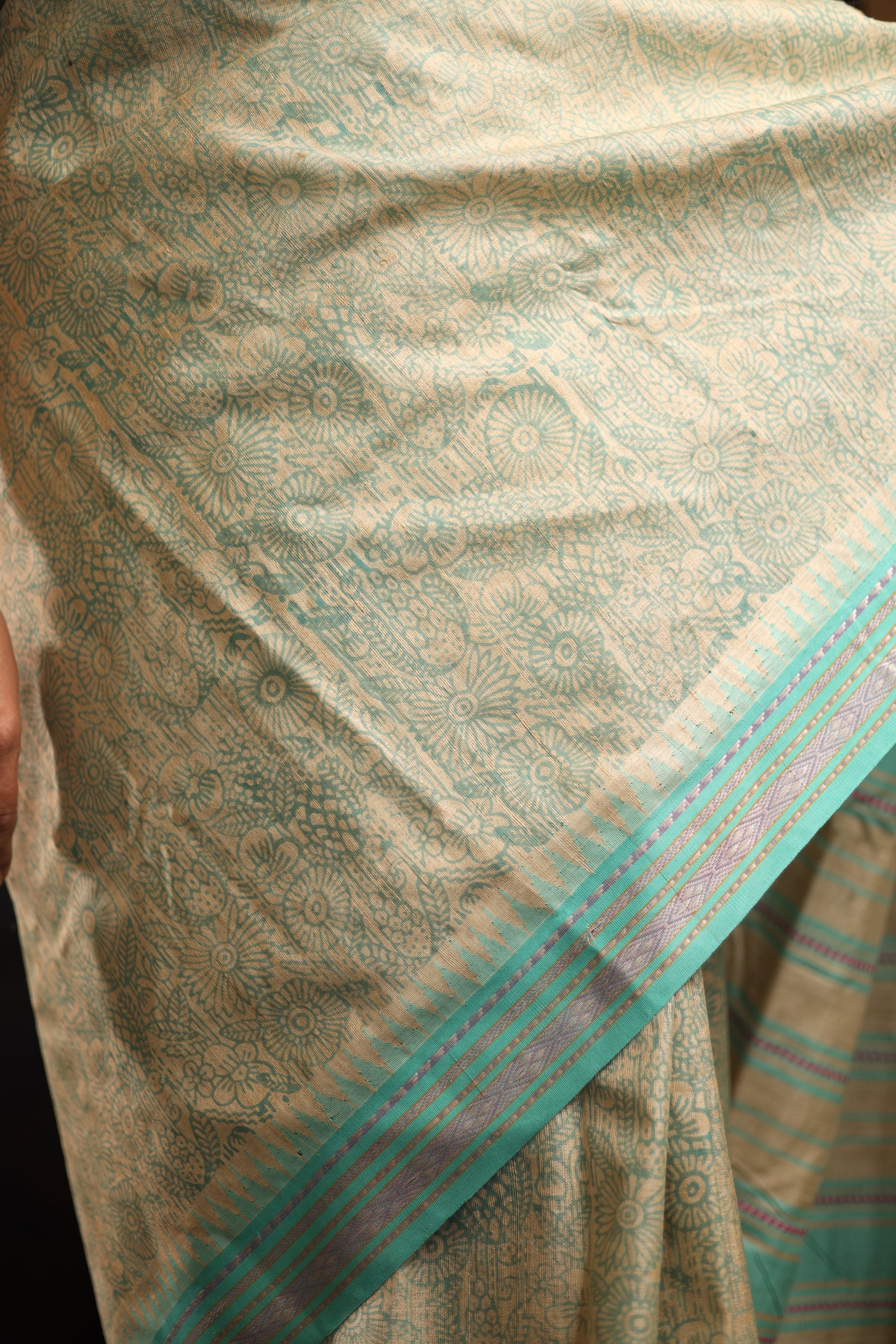 Icy Blue Florals Handblock Printed Handwoven Vidarbha Tussar Silk Saree