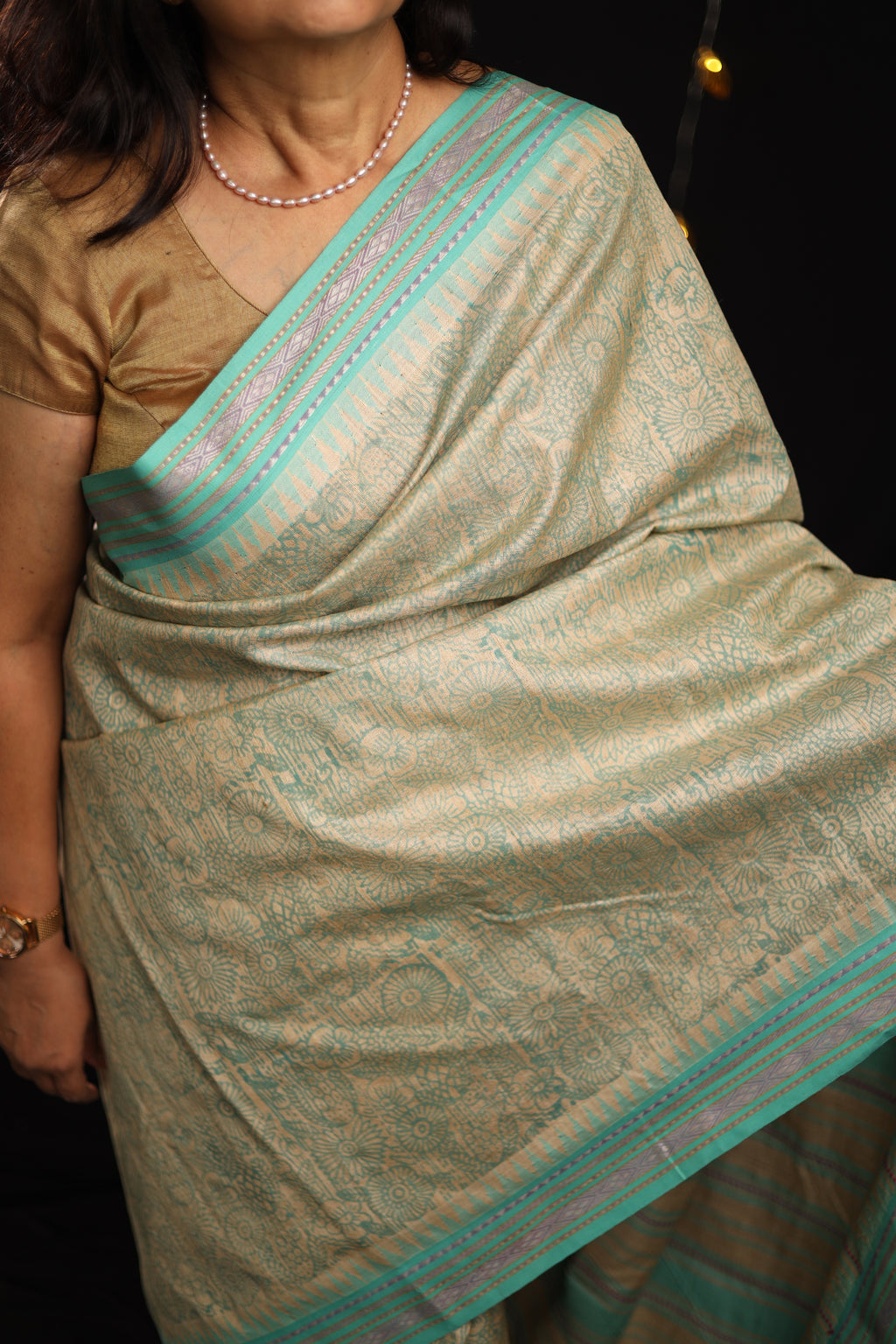 Icy Blue Florals Handblock Printed Handwoven Vidarbha Tussar Silk Saree