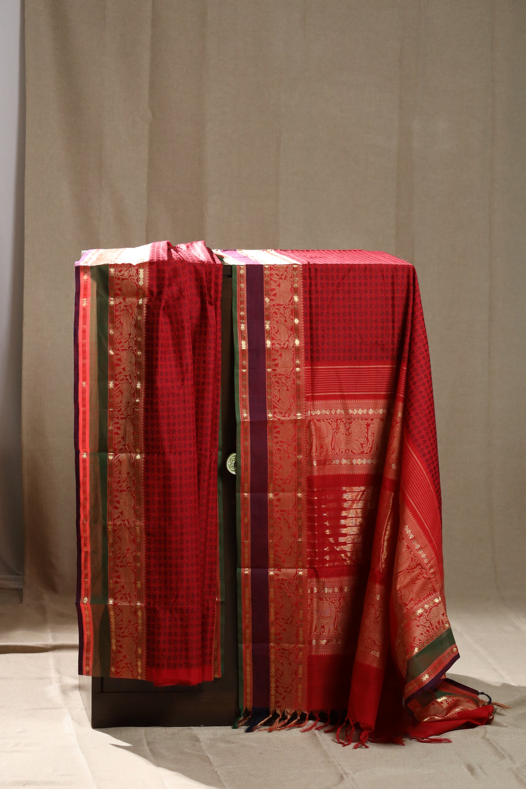 Bold Red Two-Toned Chettinad Cotton Saree