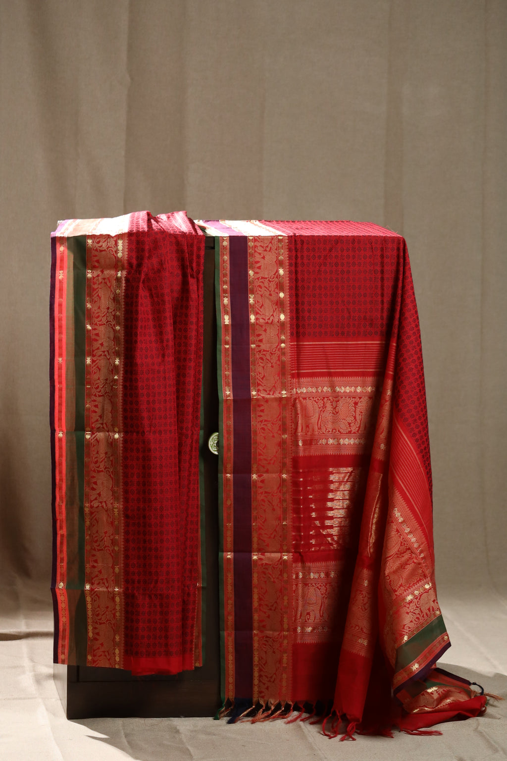 Bold Red Two-Toned Chettinad Cotton Saree