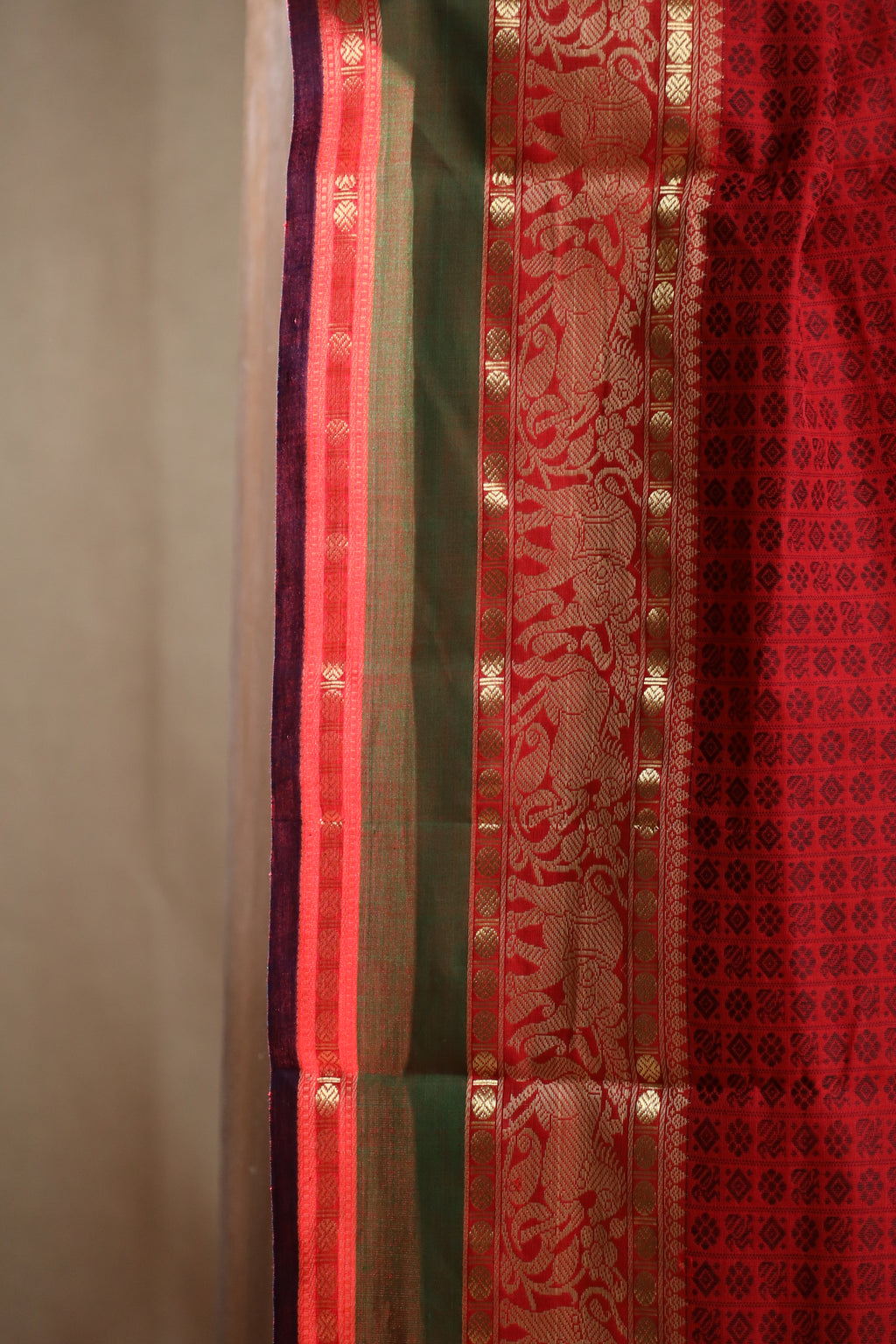 Bold Red Two-Toned Chettinad Cotton Saree