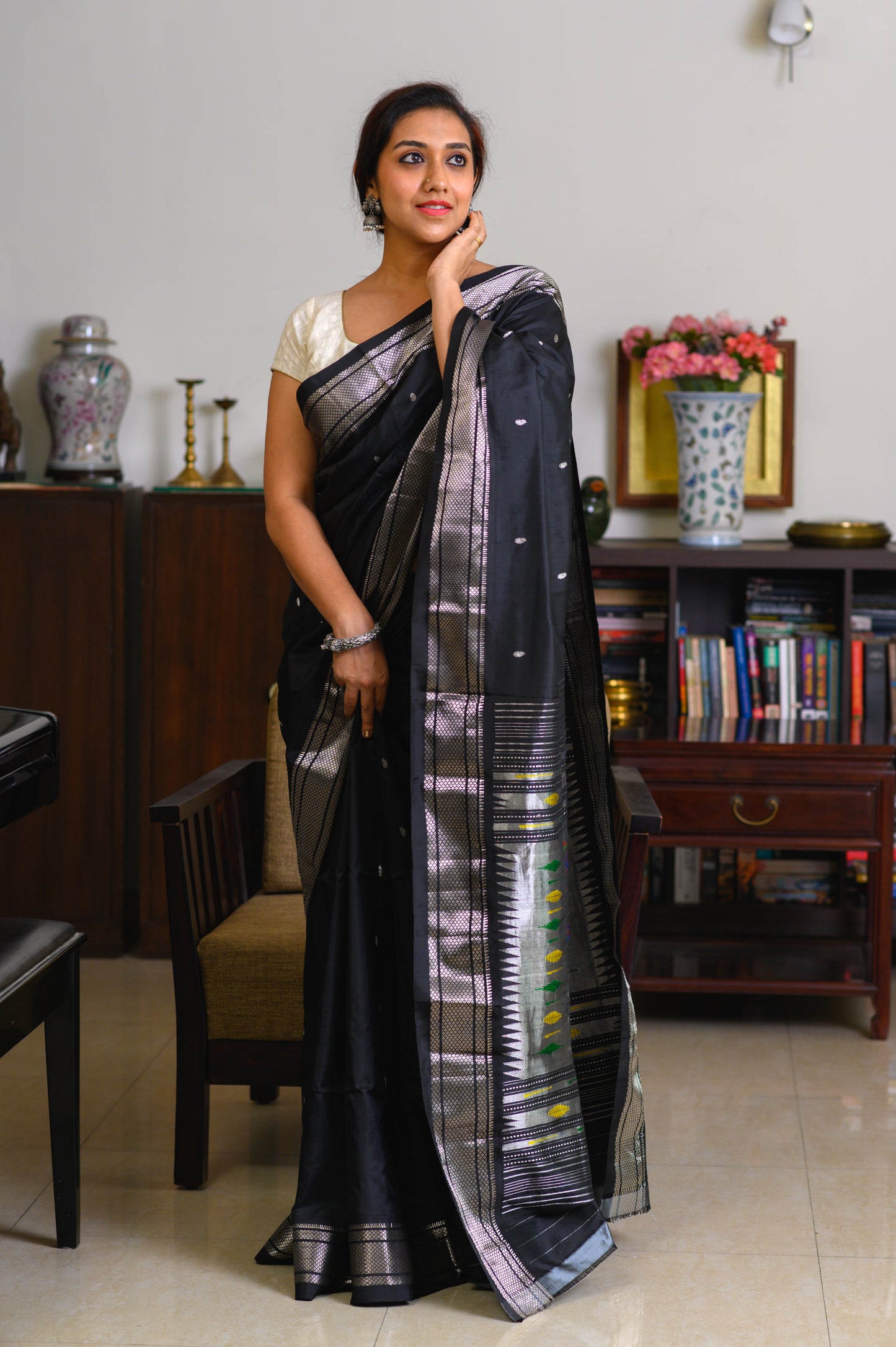 Ebony & Silver Handwoven Pure Silk Paithani