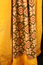 Red Hearts & Crosses with Mehendi Green Floral Pallu Handwoven Single Ikkat Cotton